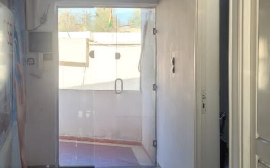 Loue niveau de villa Hydra