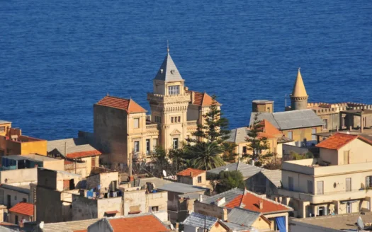 Vend villa a bologhine